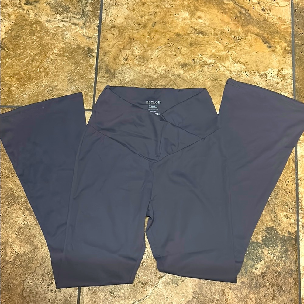 NWOT!! Gray Flared Leggings